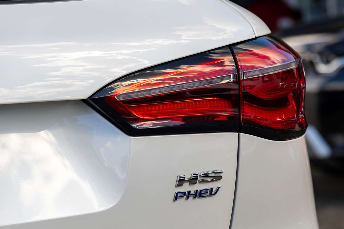 2021 MG HS PHEV Essence SAS23