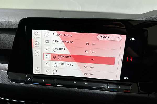2022 Volkswagen Golf GTI 8