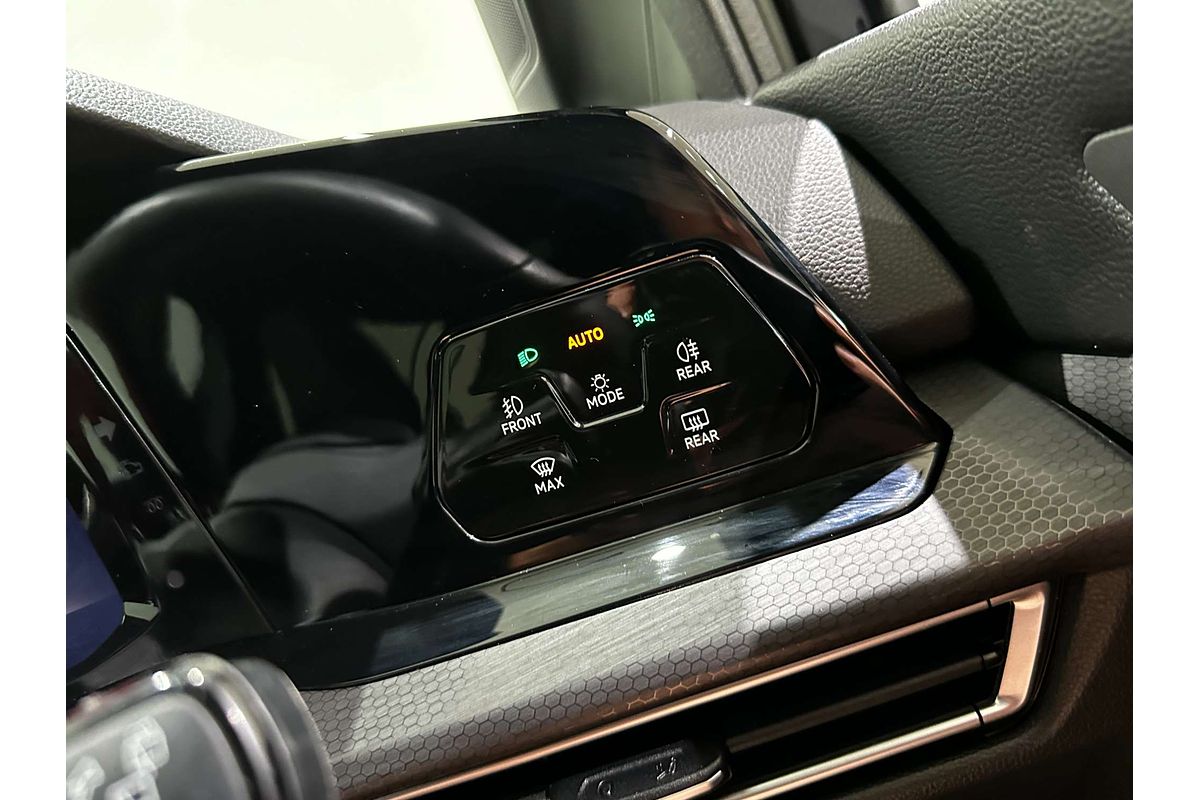 2022 Volkswagen Golf GTI 8