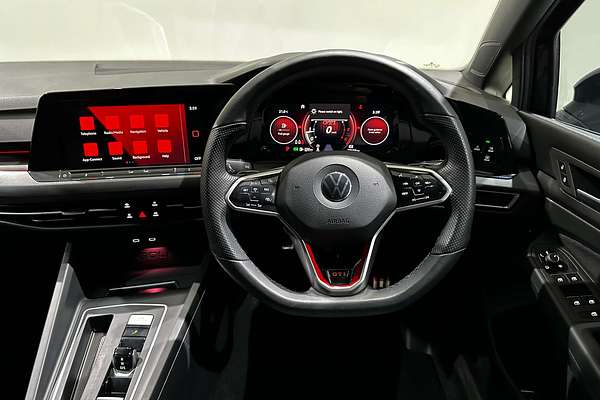 2022 Volkswagen Golf GTI 8