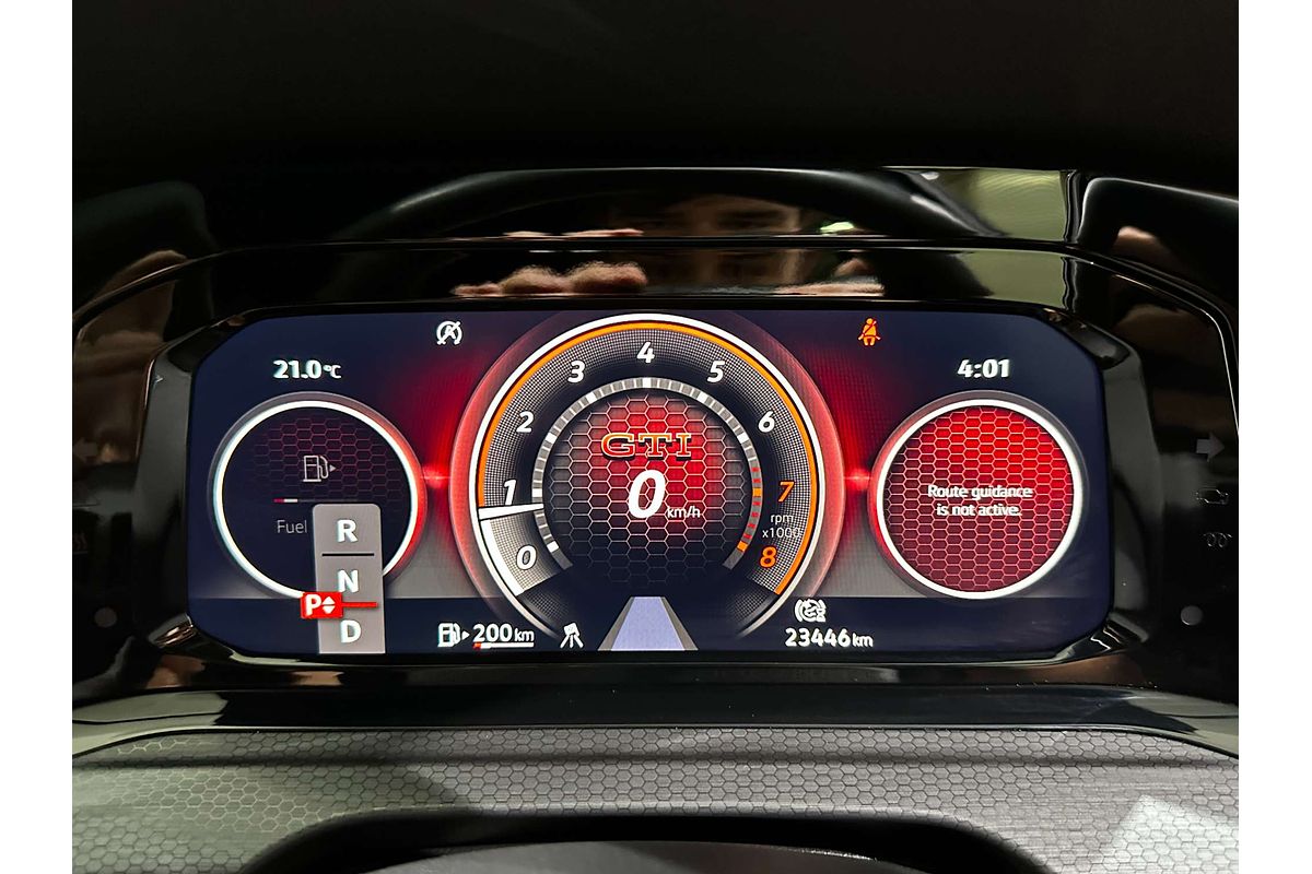 2022 Volkswagen Golf GTI 8