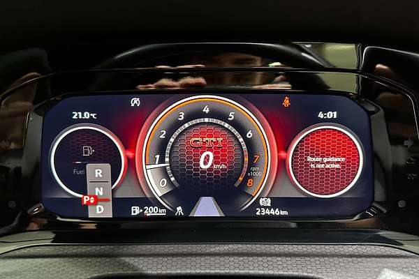 2022 Volkswagen Golf GTI 8