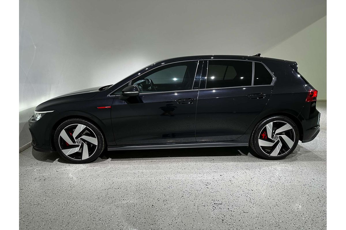 2022 Volkswagen Golf GTI 8