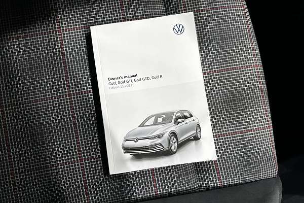 2022 Volkswagen Golf GTI 8