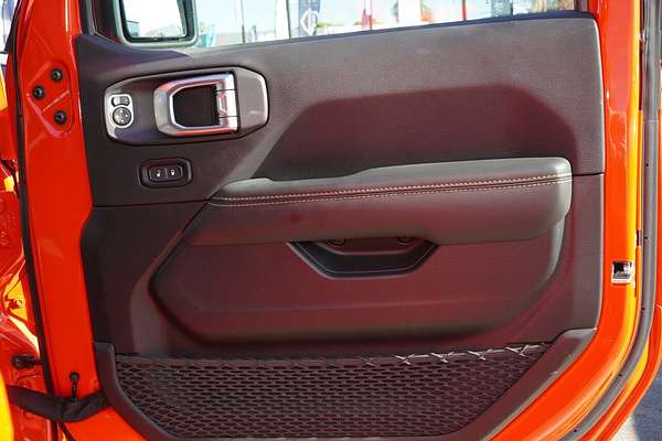2024 Jeep Wrangler Unlimited Overland JL