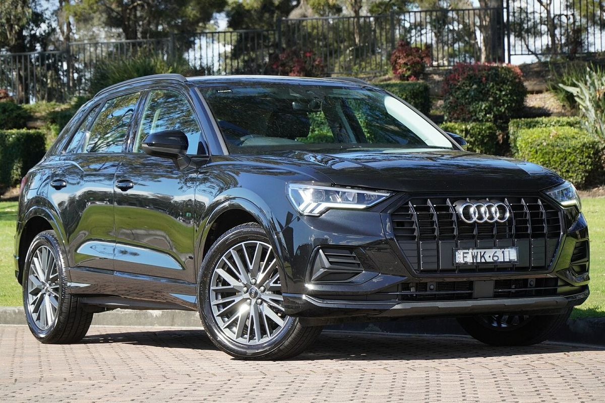 2022 Audi Q3 35 TFSI F3