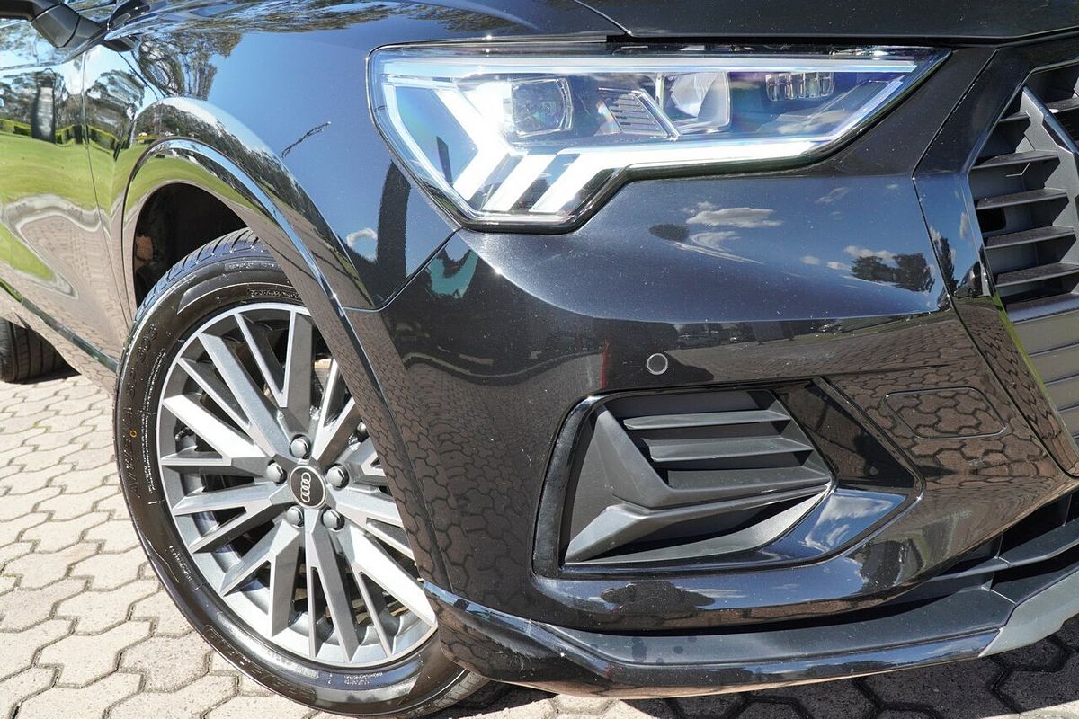 2022 Audi Q3 35 TFSI F3