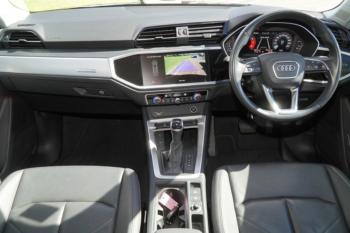 2022 Audi Q3 35 TFSI F3