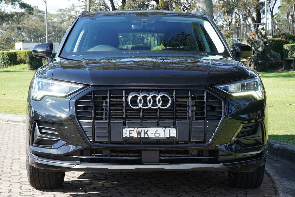 2022 Audi Q3 35 TFSI F3