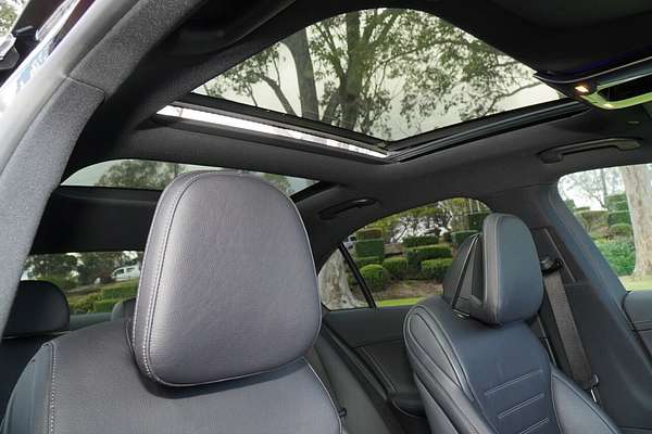 2023 Mercedes-Benz C-Class C300 W206
