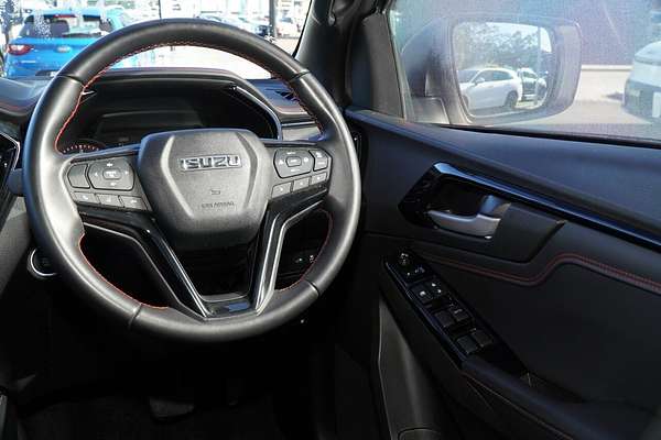 2023 Isuzu D-MAX X-TERRAIN 4X4