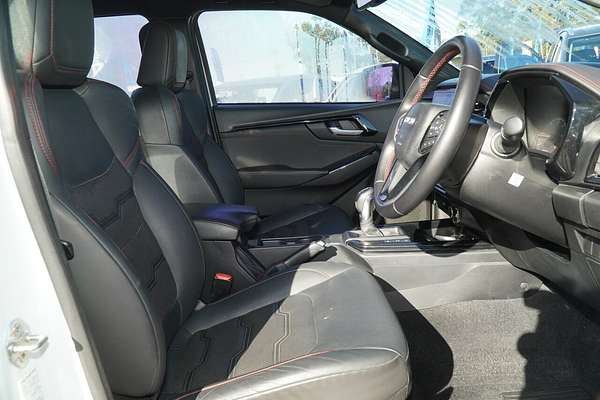 2023 Isuzu D-MAX X-TERRAIN 4X4