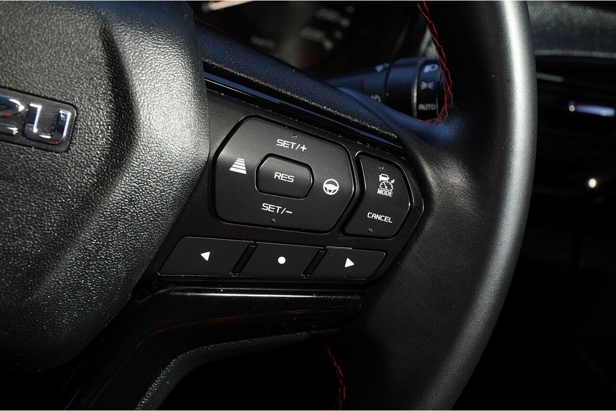 2023 Isuzu D-MAX X-TERRAIN 4X4