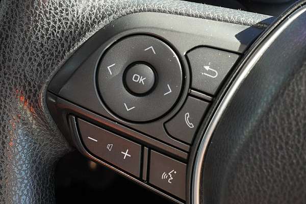 2019 Toyota Camry Ascent ASV70R