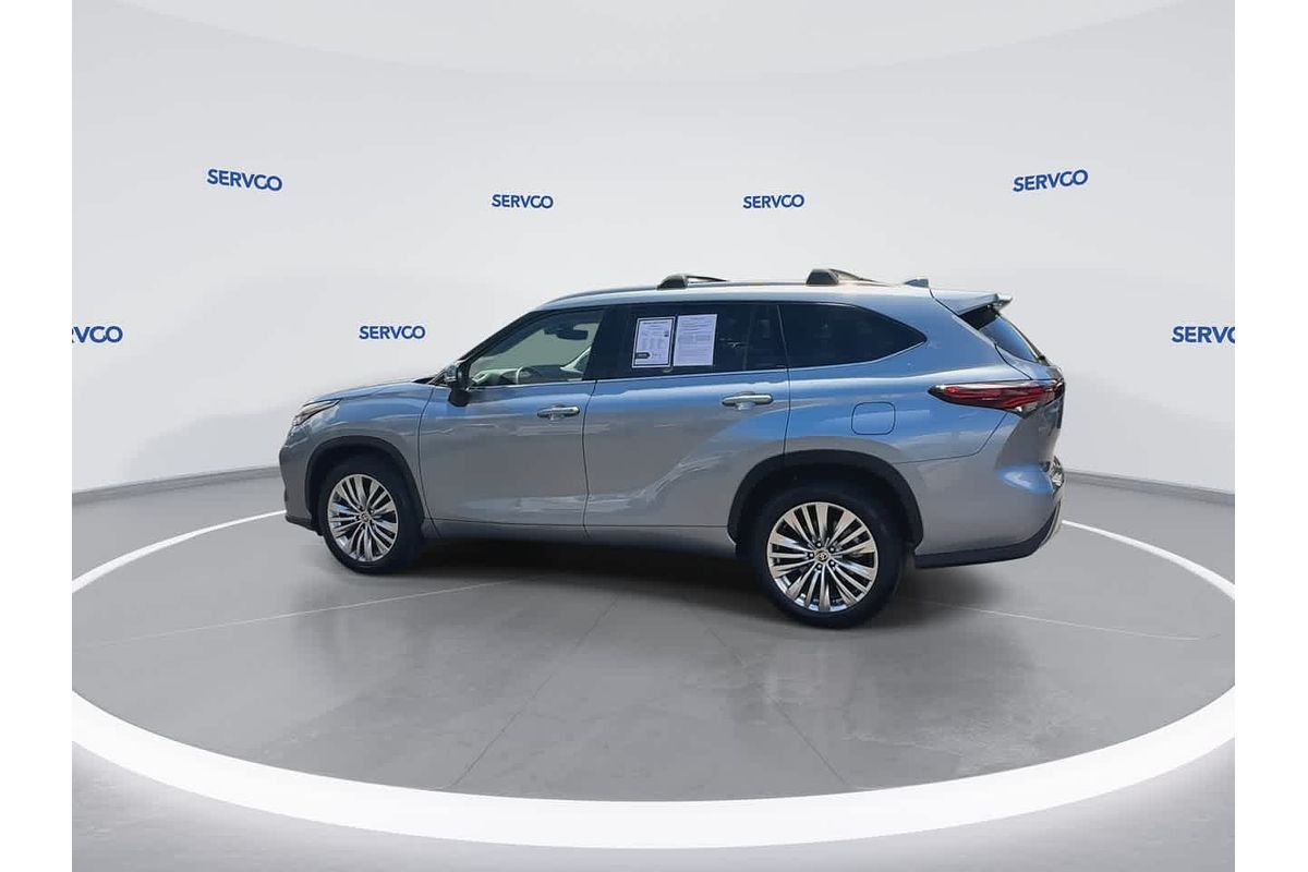 2024 Toyota Highlander Platinum