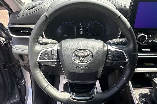 2024 Toyota Highlander Platinum