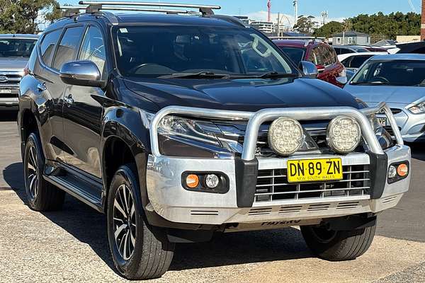 2016 Mitsubishi Pajero Sport GLS QE