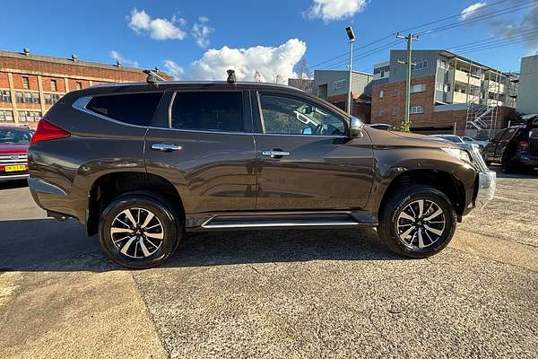 2016 Mitsubishi Pajero Sport GLS QE