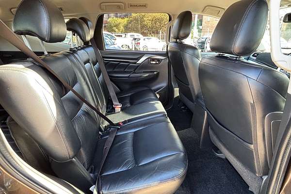 2016 Mitsubishi Pajero Sport GLS QE