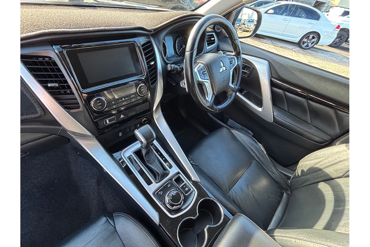 2016 Mitsubishi Pajero Sport GLS QE