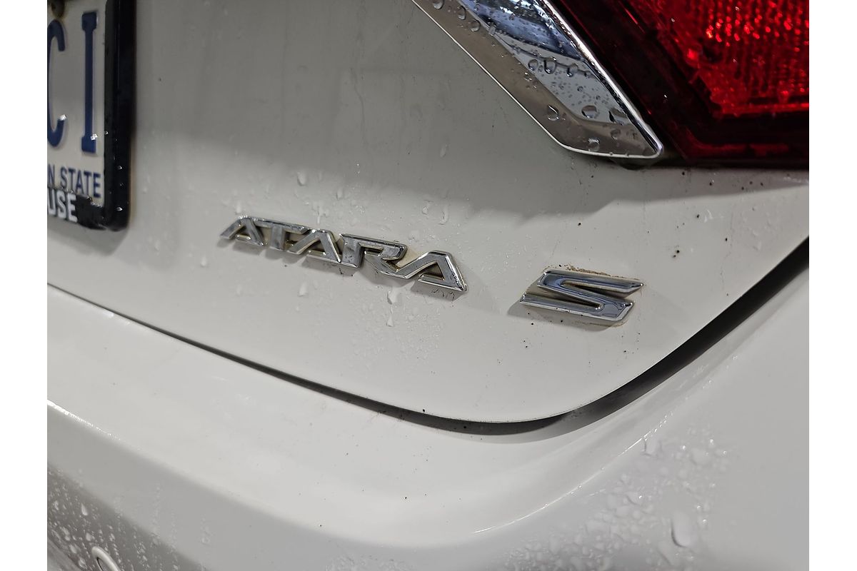 2016 Toyota Camry Atara SL ASV50R