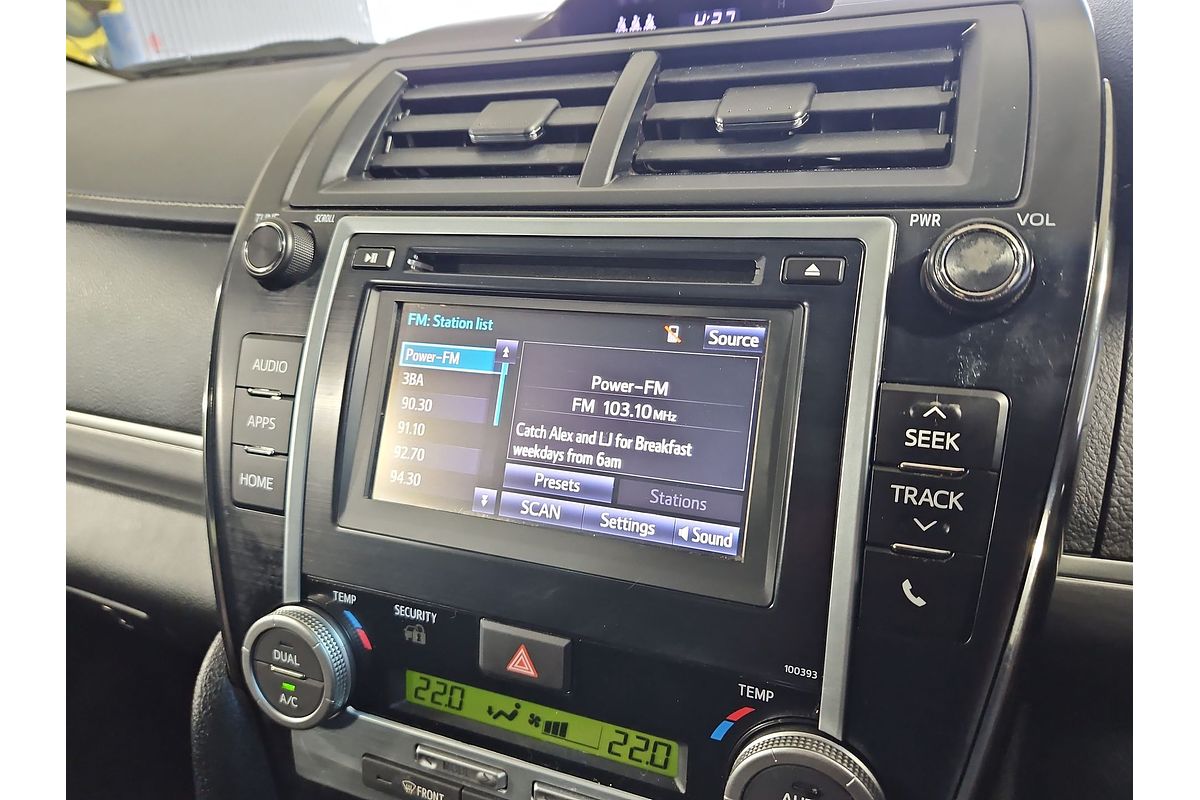 2016 Toyota Camry Atara SL ASV50R
