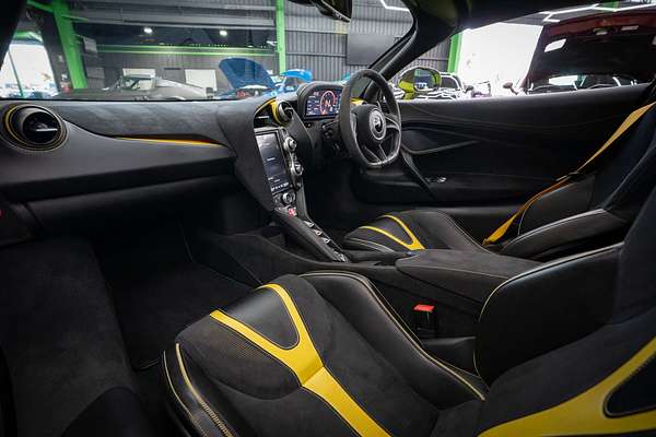 2018 McLaren 720S Performance P14