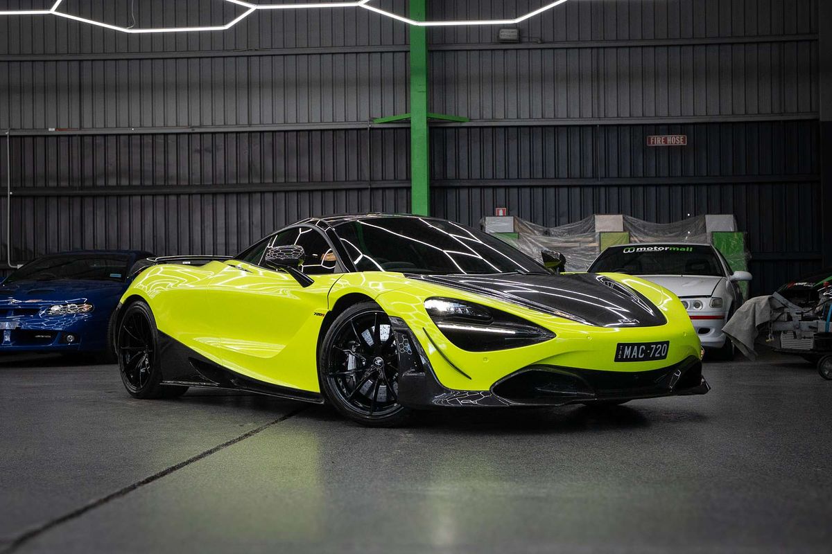 2018 McLaren 720S Performance P14
