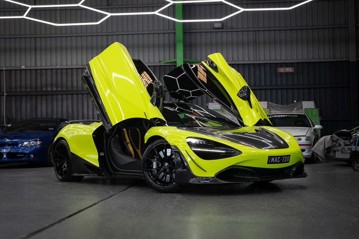 2018 McLaren 720S Performance P14