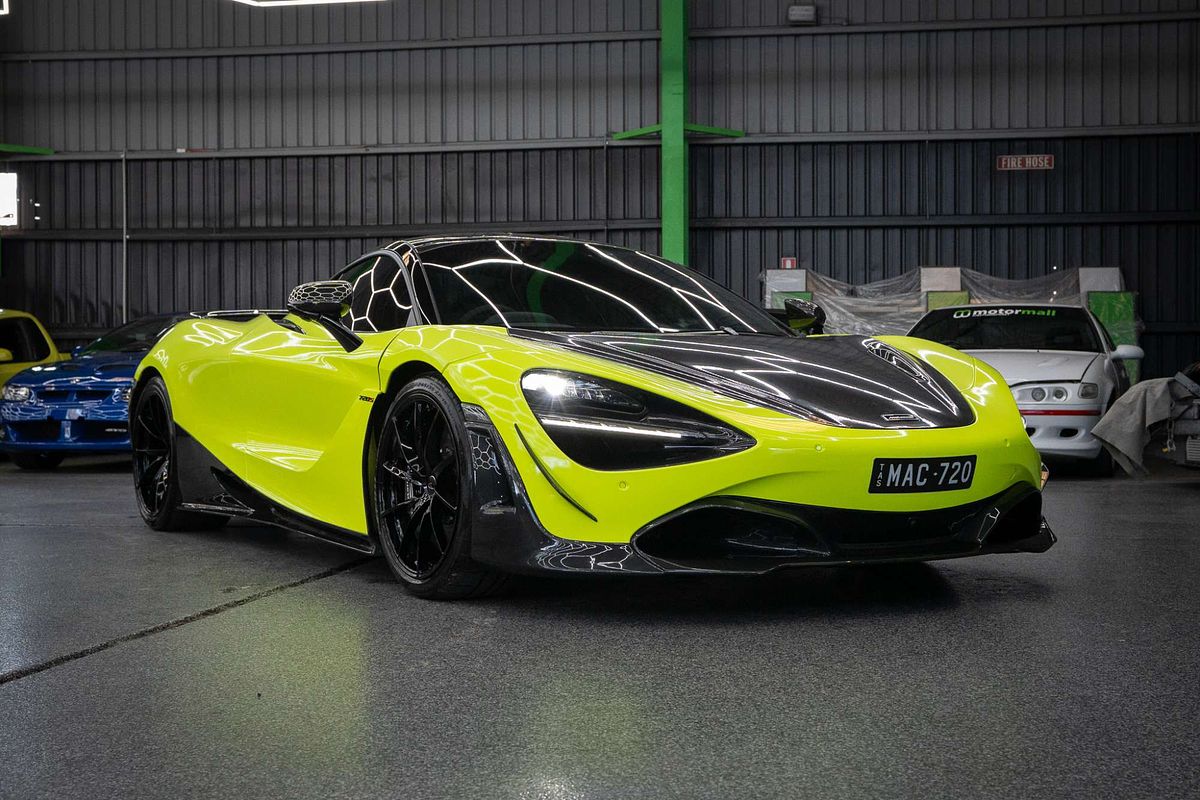 2018 McLaren 720S Performance P14