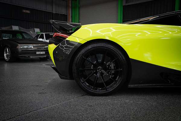 2018 McLaren 720S Performance P14