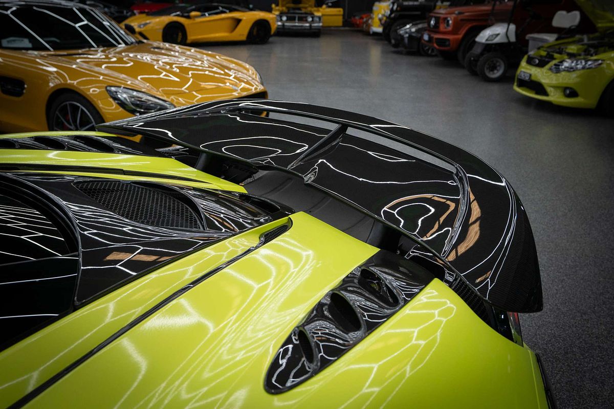 2018 McLaren 720S Performance P14