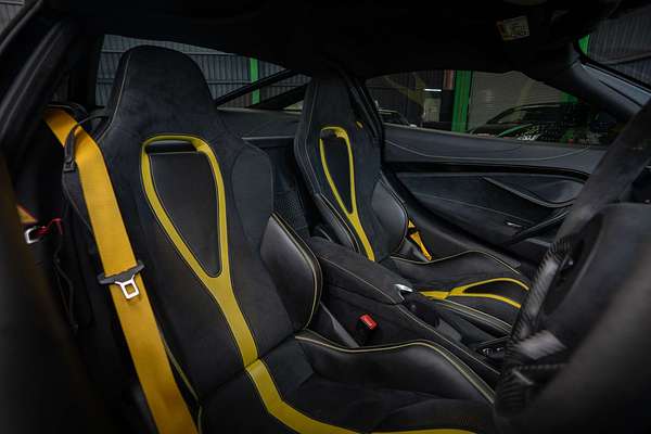 2018 McLaren 720S Performance P14