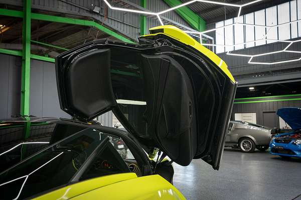 2018 McLaren 720S Performance P14