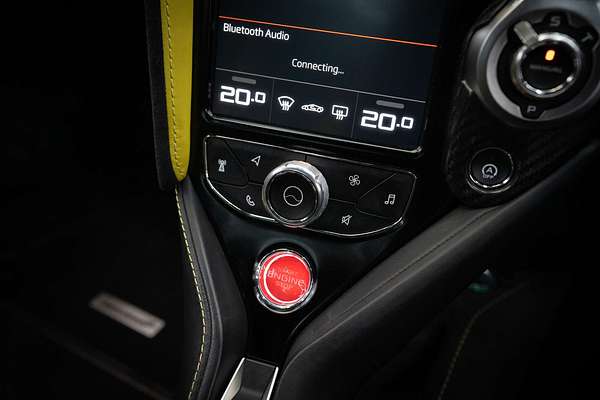 2018 McLaren 720S Performance P14