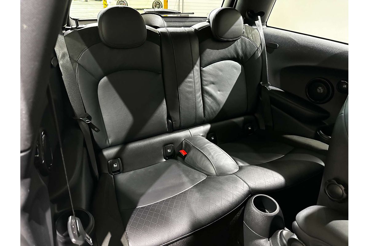 2021 MINI Hatch John Cooper Works Classic F56 LCI-2