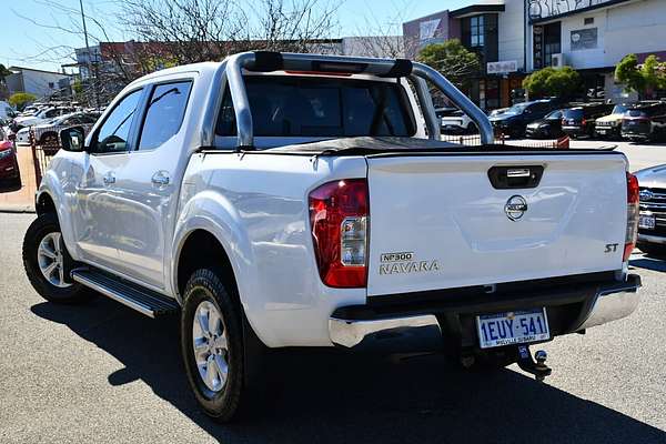 2015 Nissan Navara ST D23 4X4