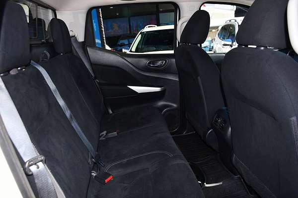 2015 Nissan Navara ST D23 4X4