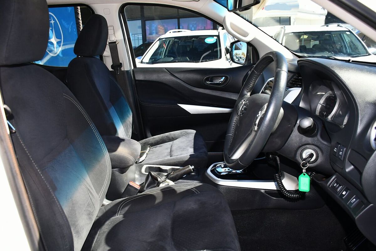 2015 Nissan Navara ST D23 4X4