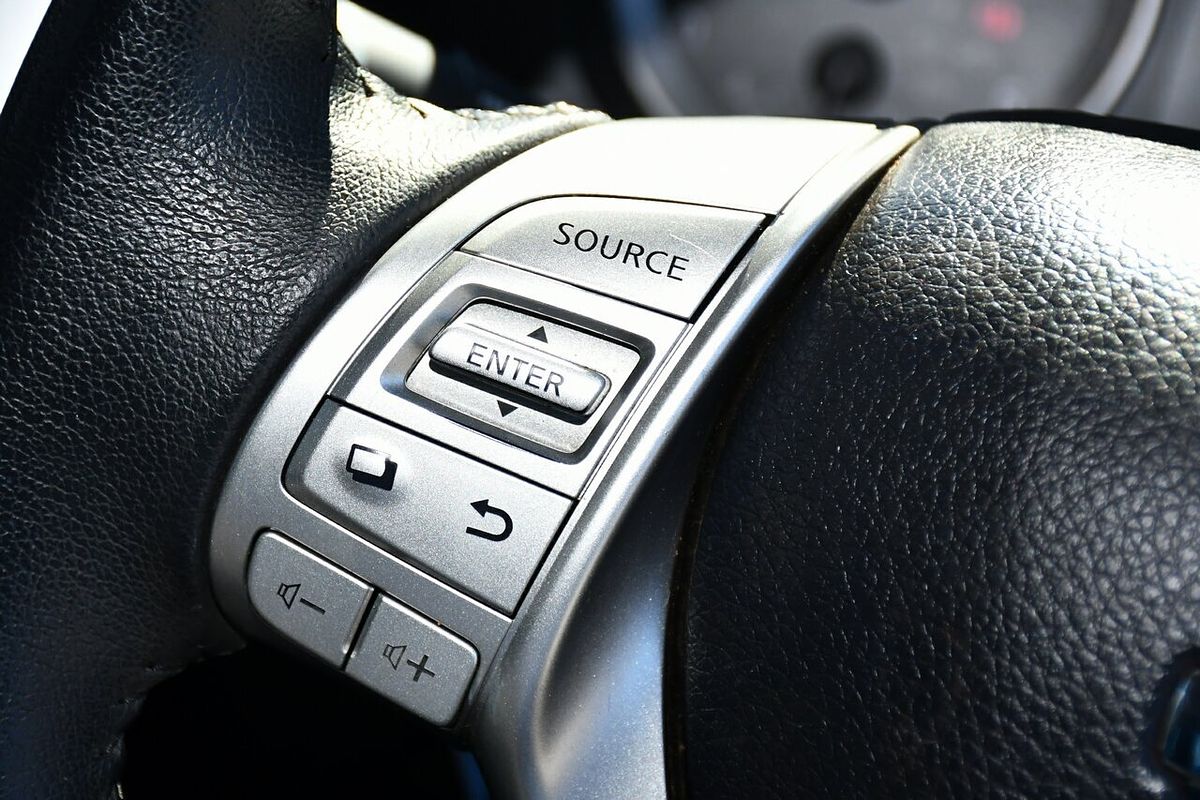 2015 Nissan Navara ST D23 4X4