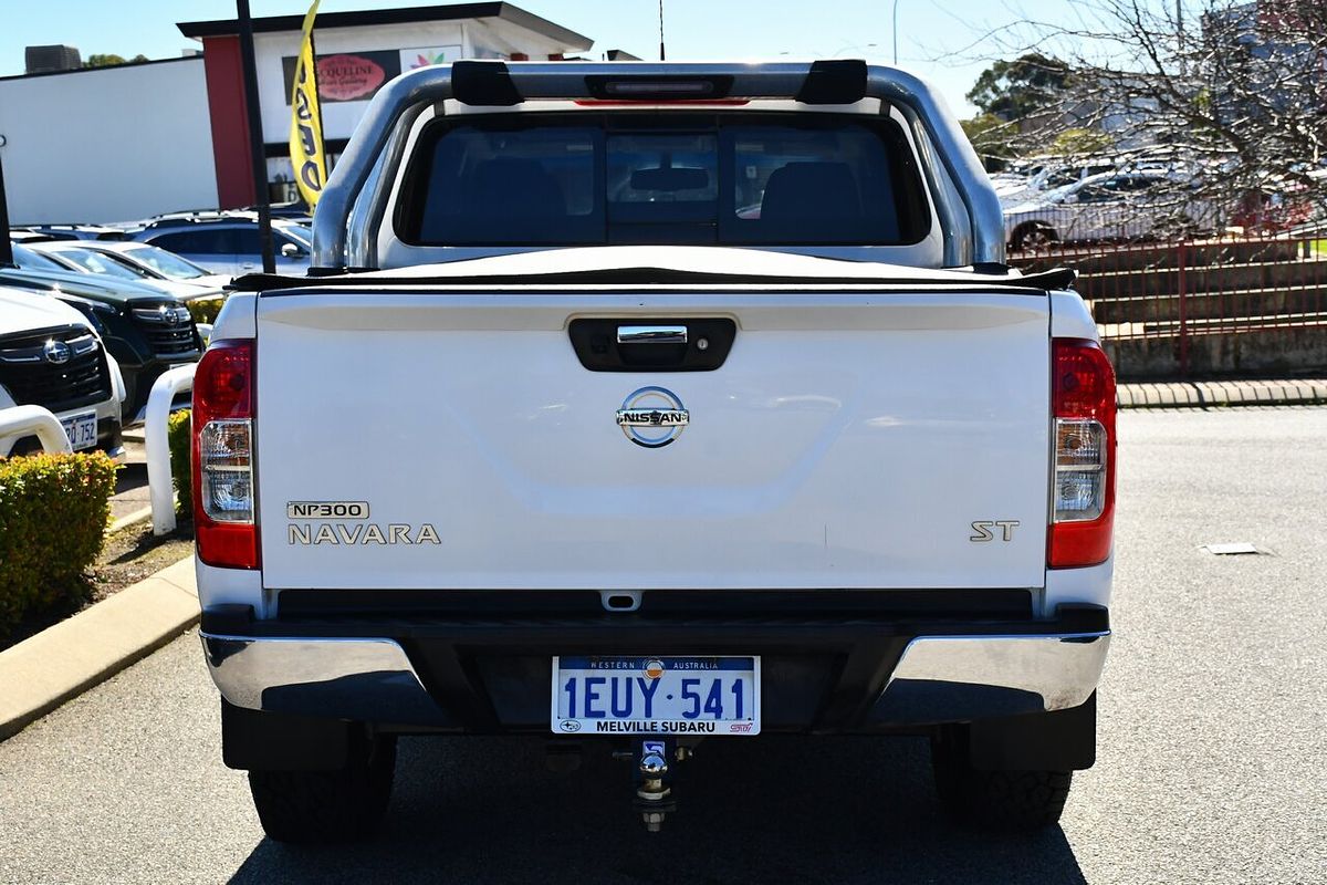 2015 Nissan Navara ST D23 4X4