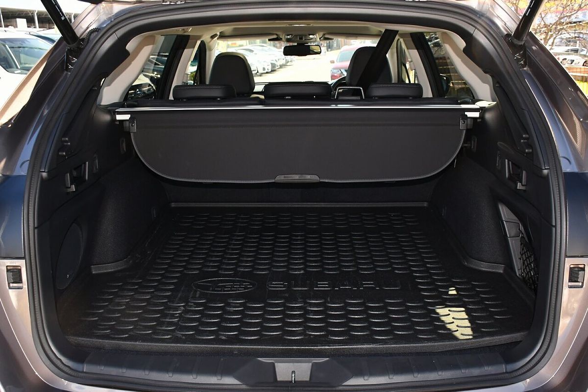 2025 Subaru Outback AWD Touring XT 6GEN