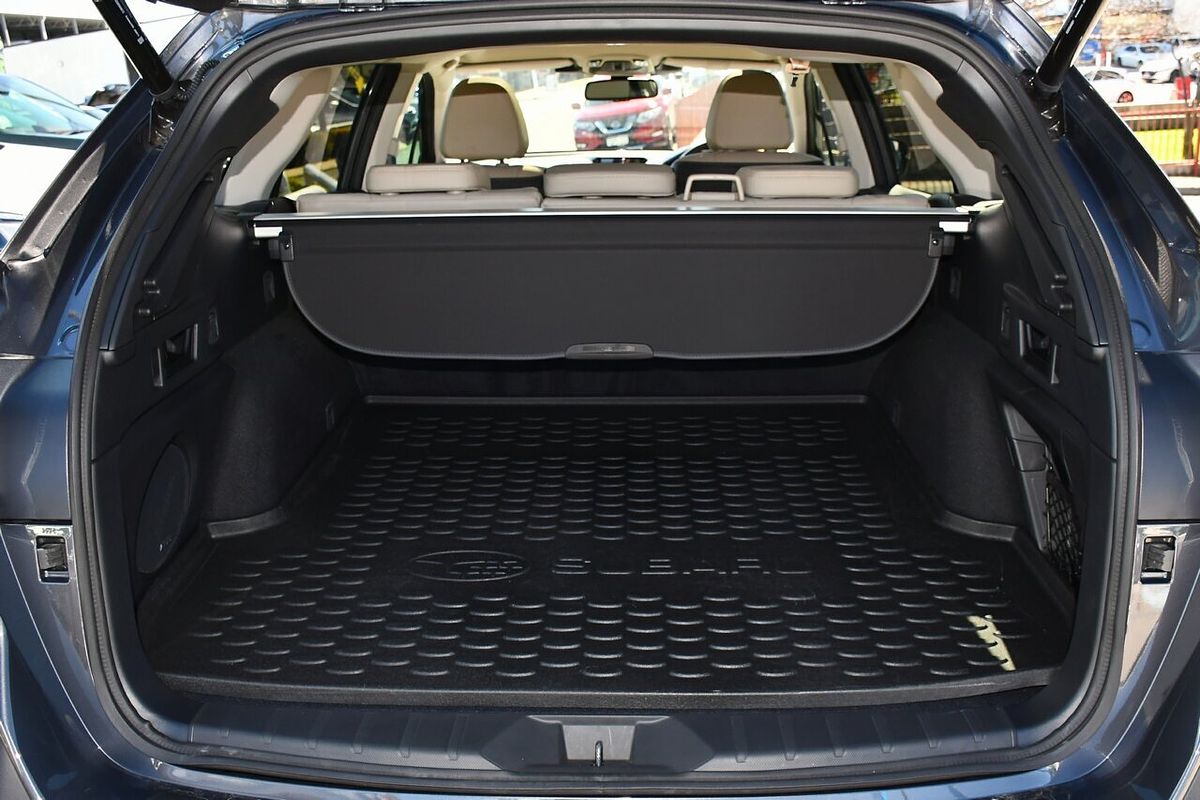 2025 Subaru Outback AWD Touring XT 6GEN