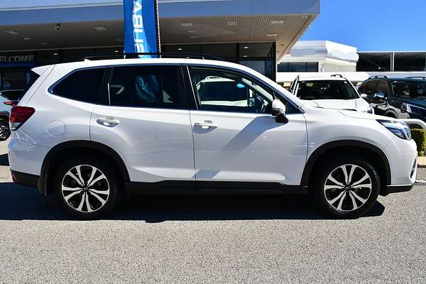 2021 Subaru Forester 2.5i Premium S5