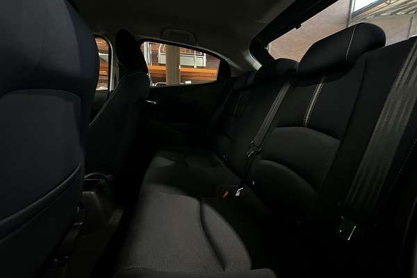 2022 Mazda 2 G15 Evolve DJ Series