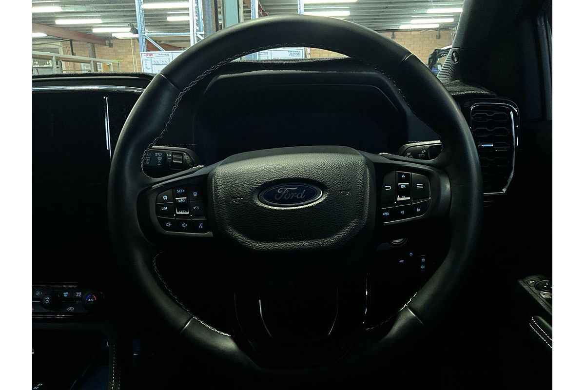 2024 Ford Everest Platinum 3.0L