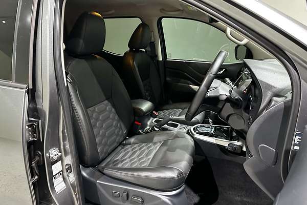 2023 Nissan Navara ST-X D23 4X4