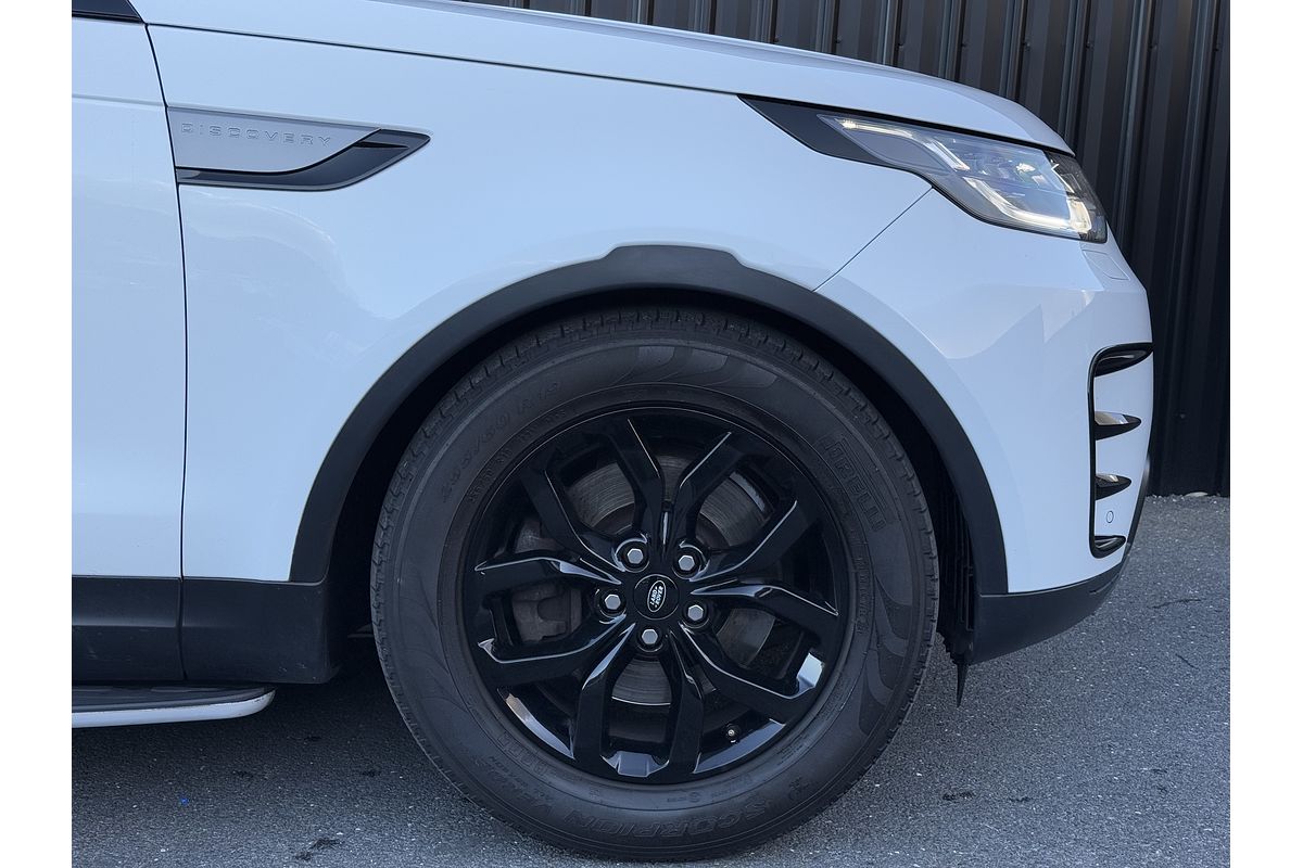 2017 Land Rover Discovery TD6 SE Series 5