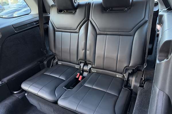2017 Land Rover Discovery TD6 SE Series 5