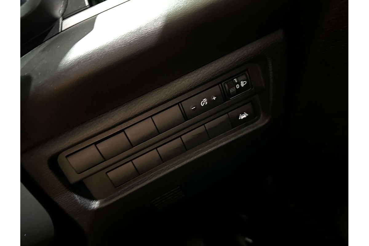 2023 Mitsubishi Outlander LS Black Edition ZM